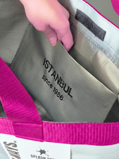 Alternative view of SplashTote Gri & Pembe