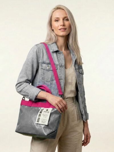 Alternative view of SplashTote Mini Gri & Pembe